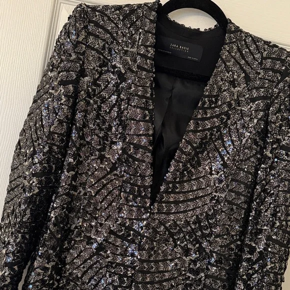 Zara Black Sequin Blazer - Picture 2 of 2
